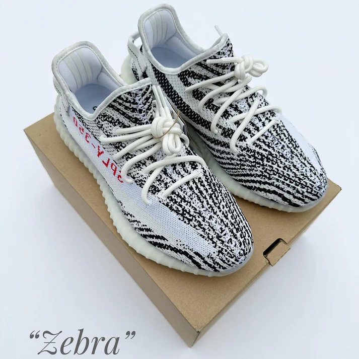 Pantofi Sport Yeezy Boost 350 V2 Zebra CP9654