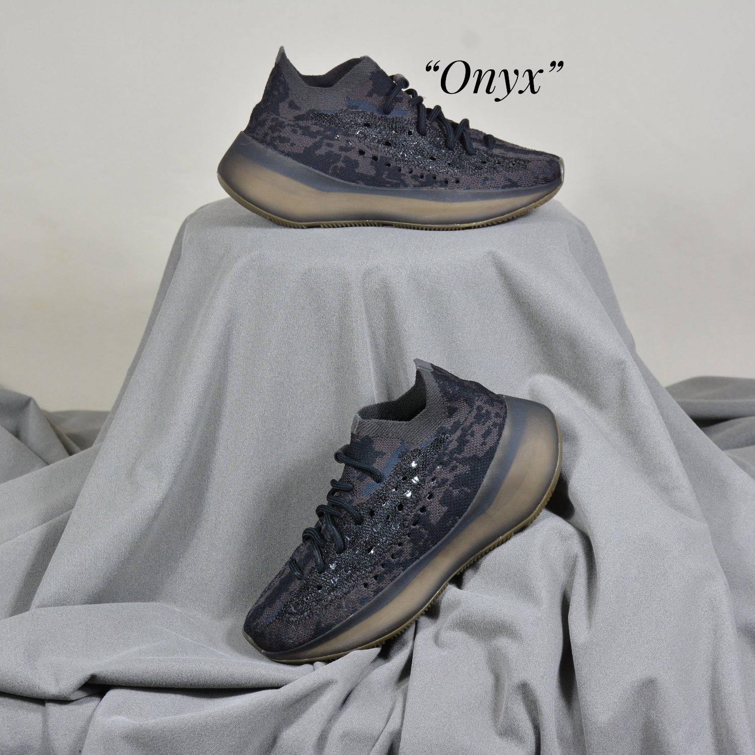Pantofi Sport Yeezy Boost 380 Onyx Negru FZ1270