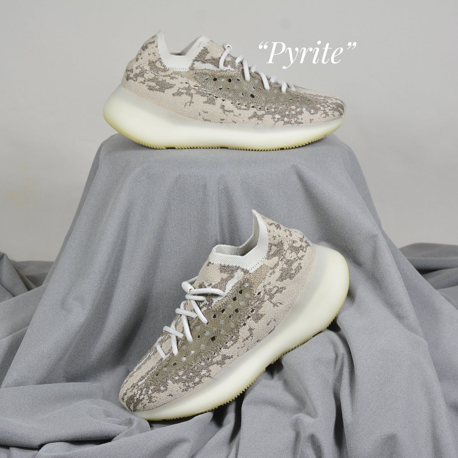 Pantofi Sport Yeezy Boost 380 Pyrite Alb Gri FZ1269