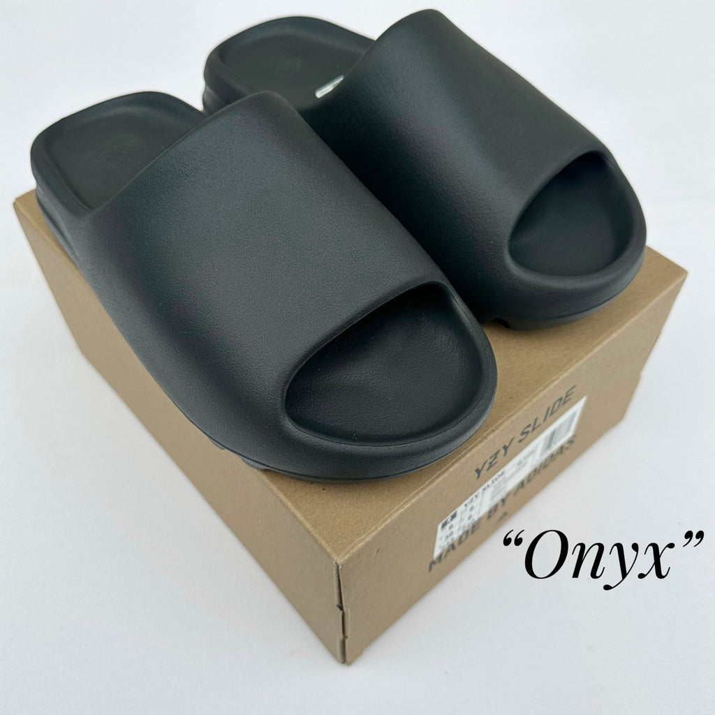 Papuci Sport Yeezy Slide Onyx HQ6448