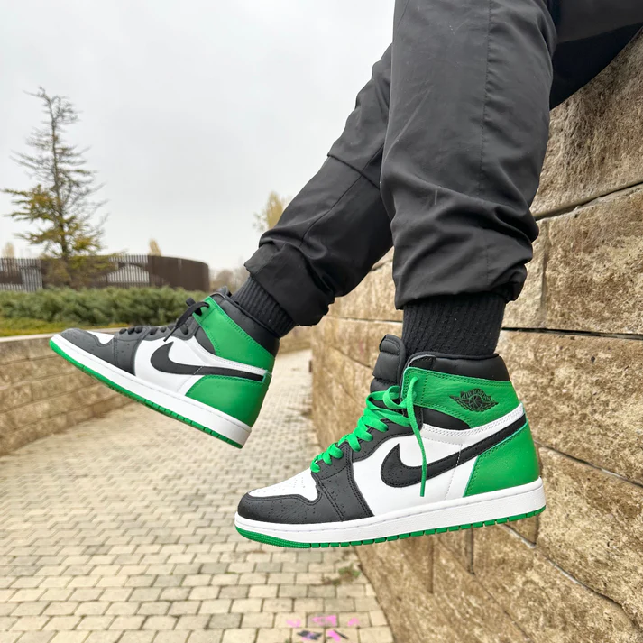 Pantofi Sport Air Jordan 1 High Retro Lucky Green