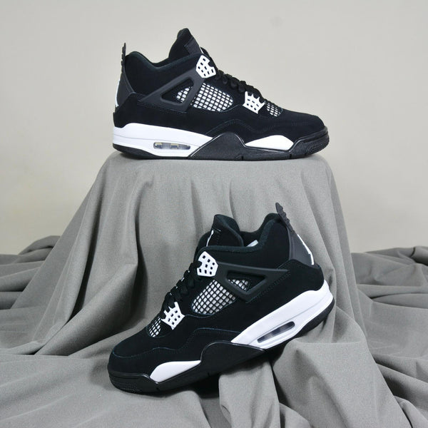 Pantofi Sport Air Jordan 4 Retro White Thunder