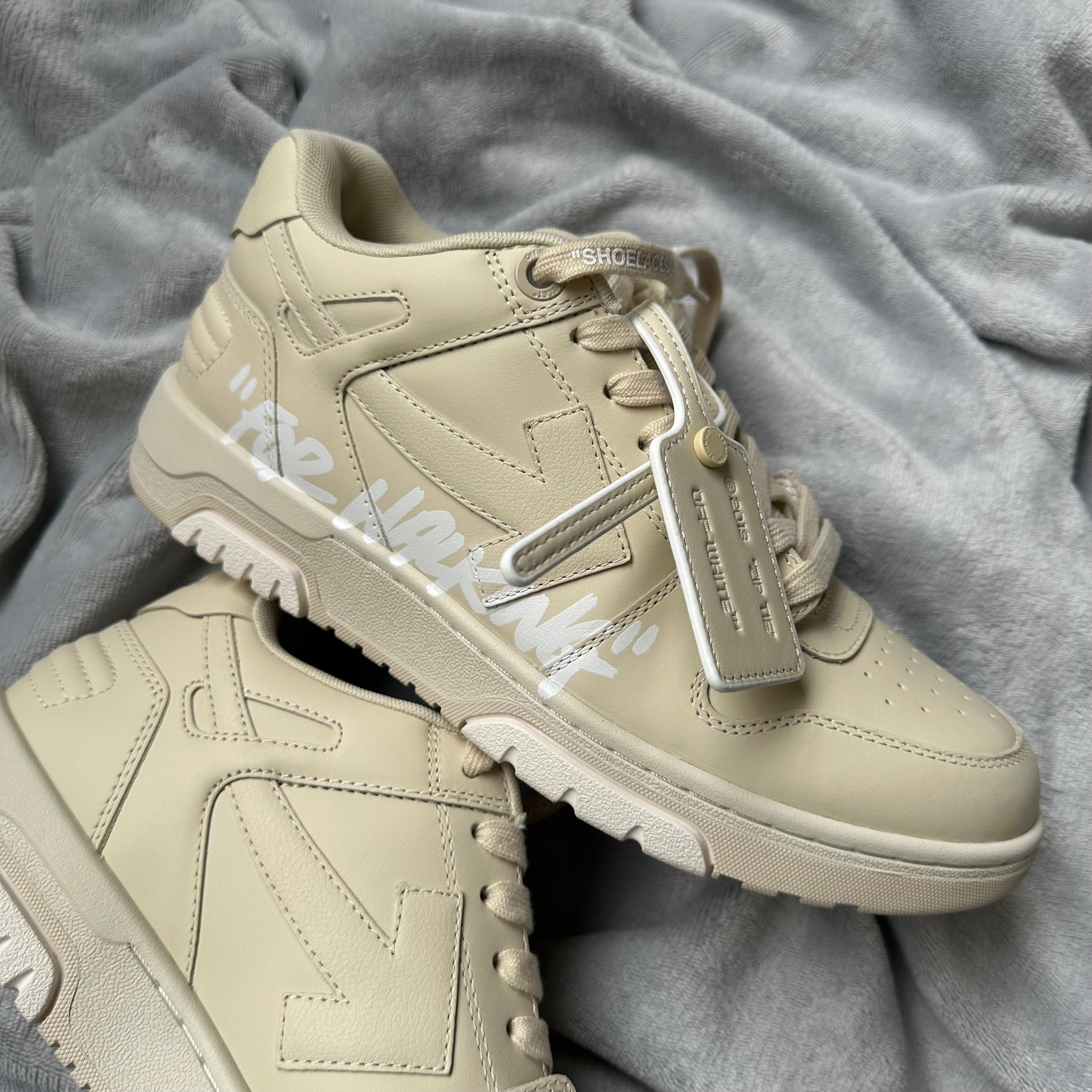 Pantofi Sport Off-White Out Of Office Low Beige For Walking OWIA259F24LEA0066101