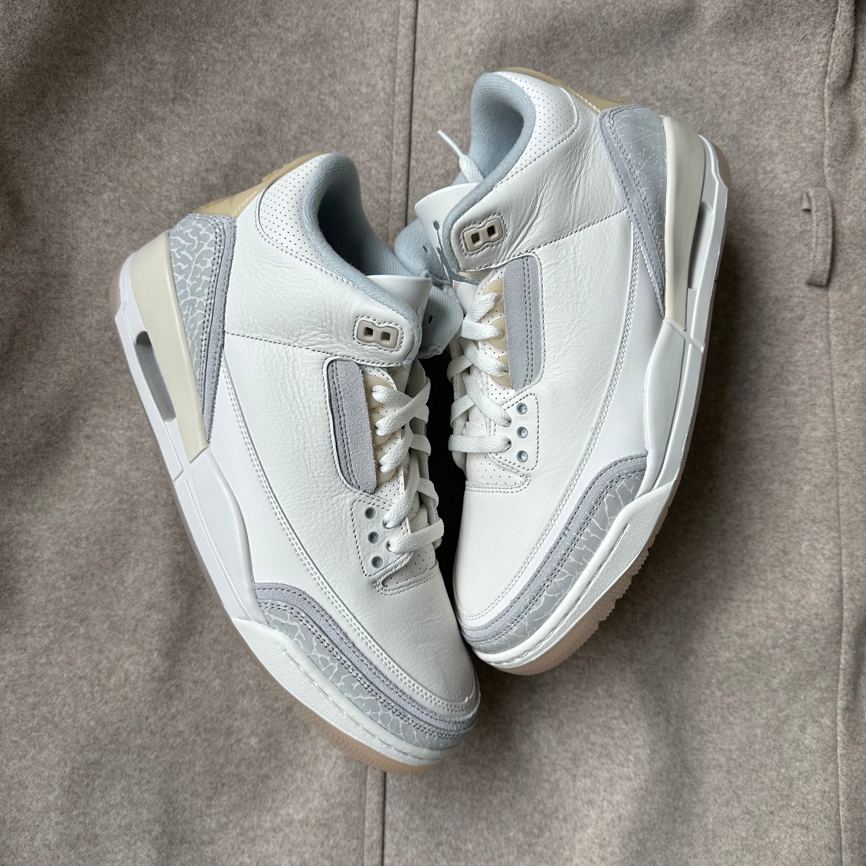 Pantofi Sport Air Jordan 3 Craft Ivory Pale FJ9479-100