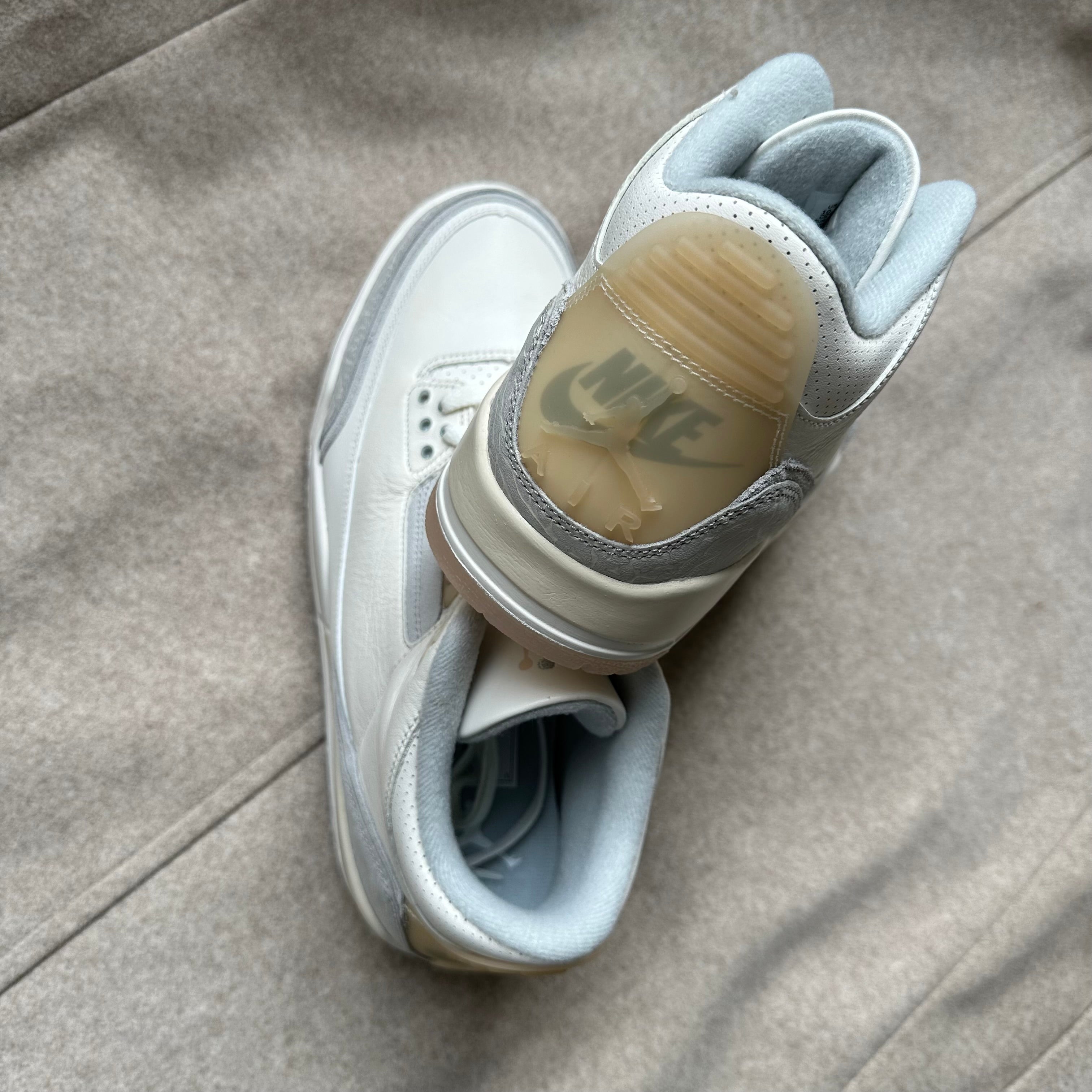 Pantofi Sport Air Jordan 3 Craft Ivory Pale FJ9479-100