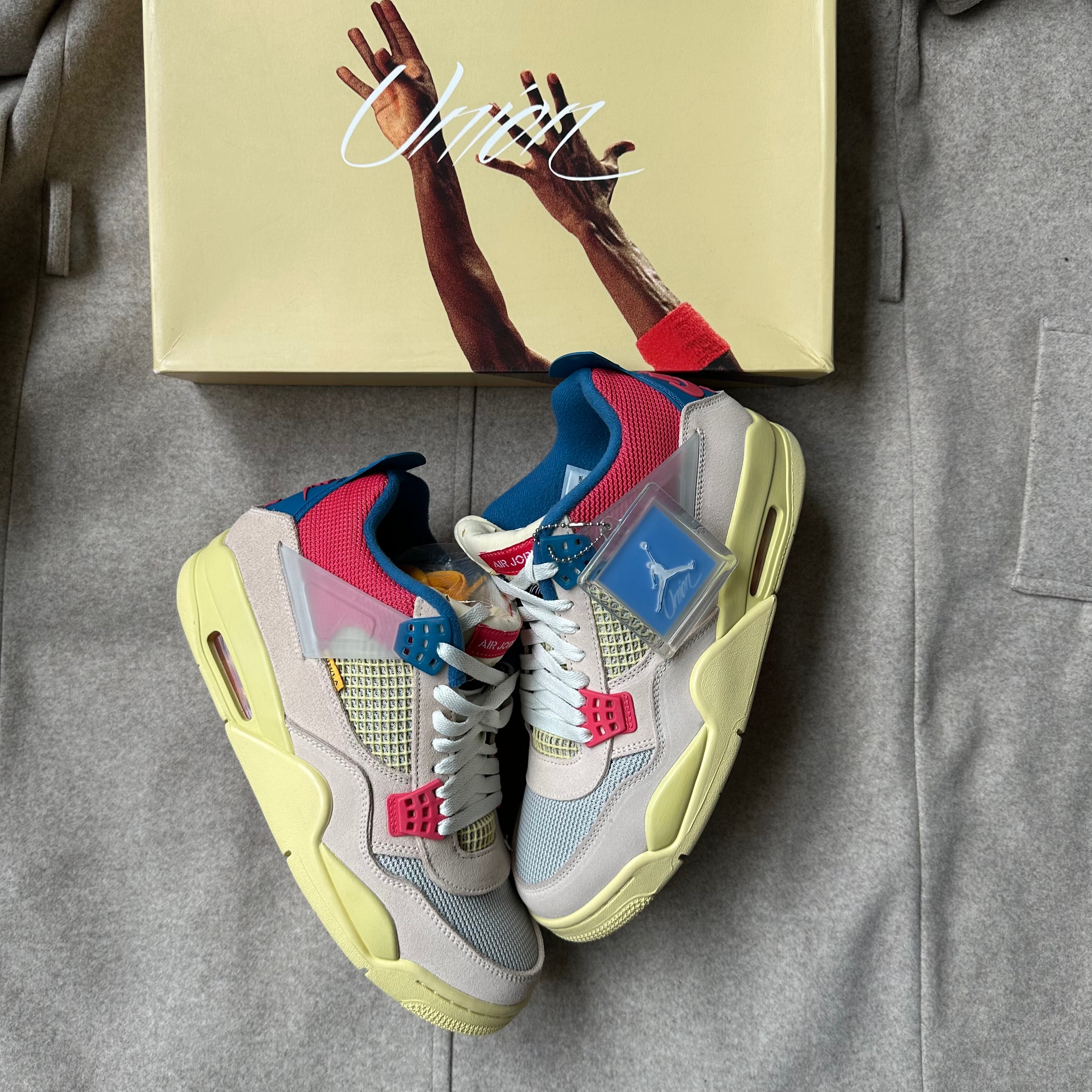 Pantofi Sport Air Jordan 4 Retro SP x Union Guava Ice DC9533-800
