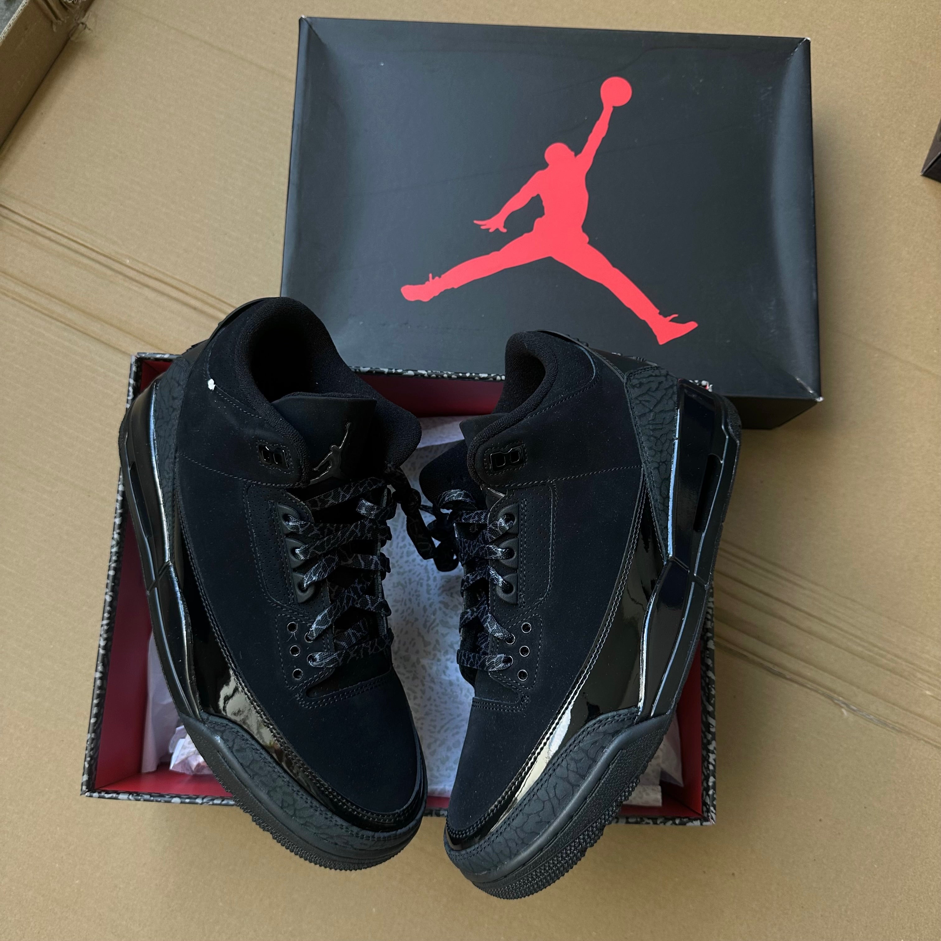 Pantofi Sport Air Jordan 3 Black Cat CT8532-001