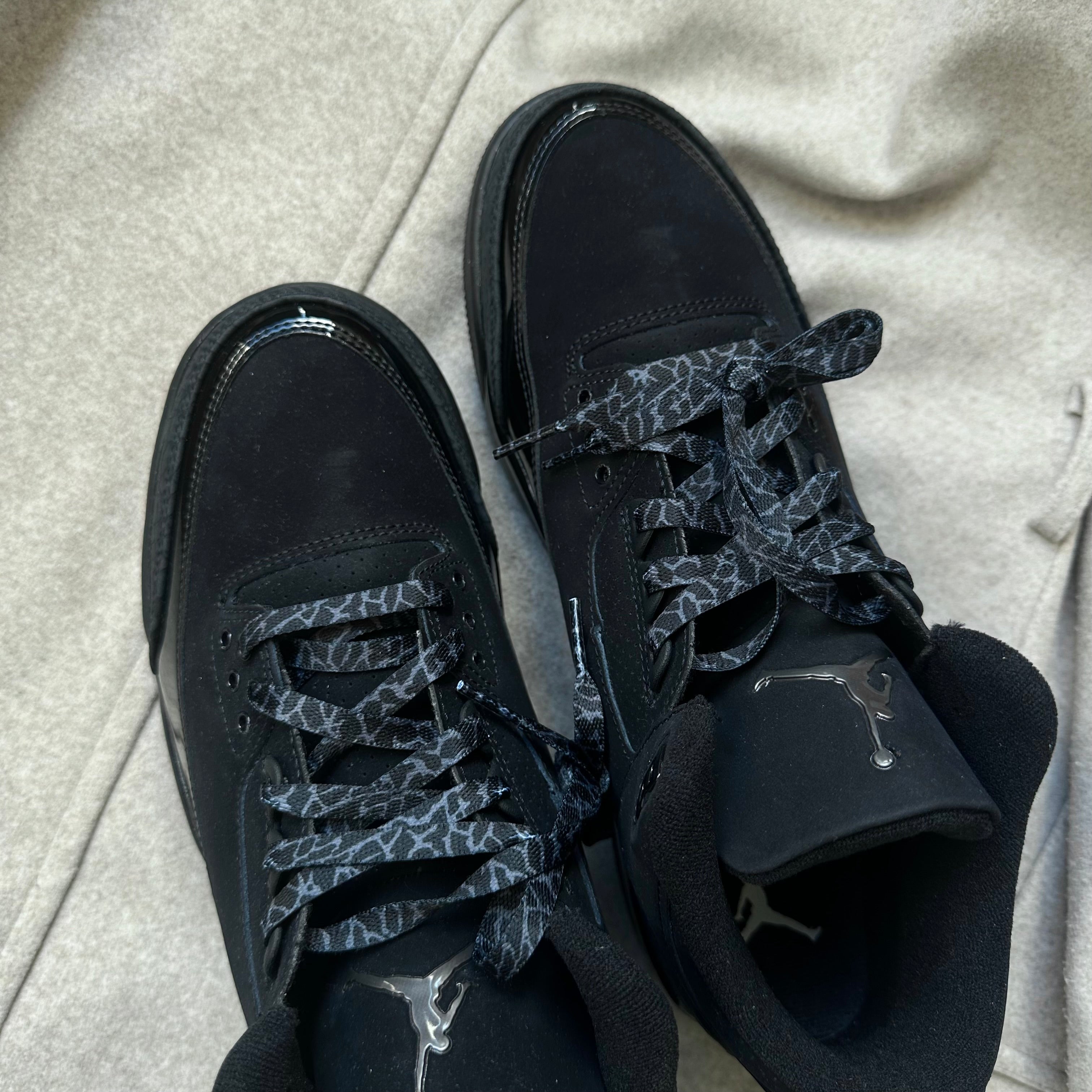 Pantofi Sport Air Jordan 3 Black Cat CT8532-001