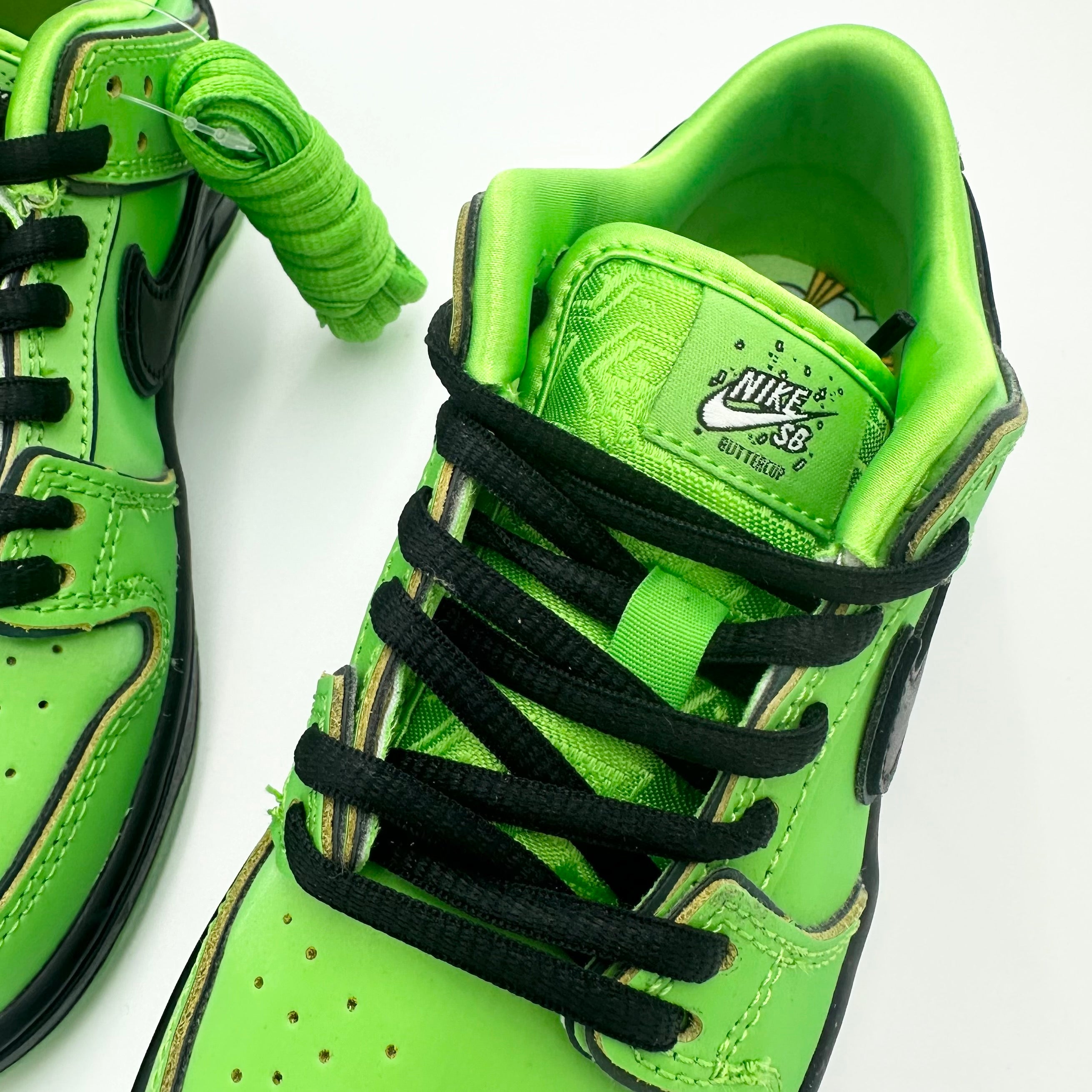 Pantofi Sport Nike SB Dunk Low The Powerpuff Girls Buttercup FZ8832-300