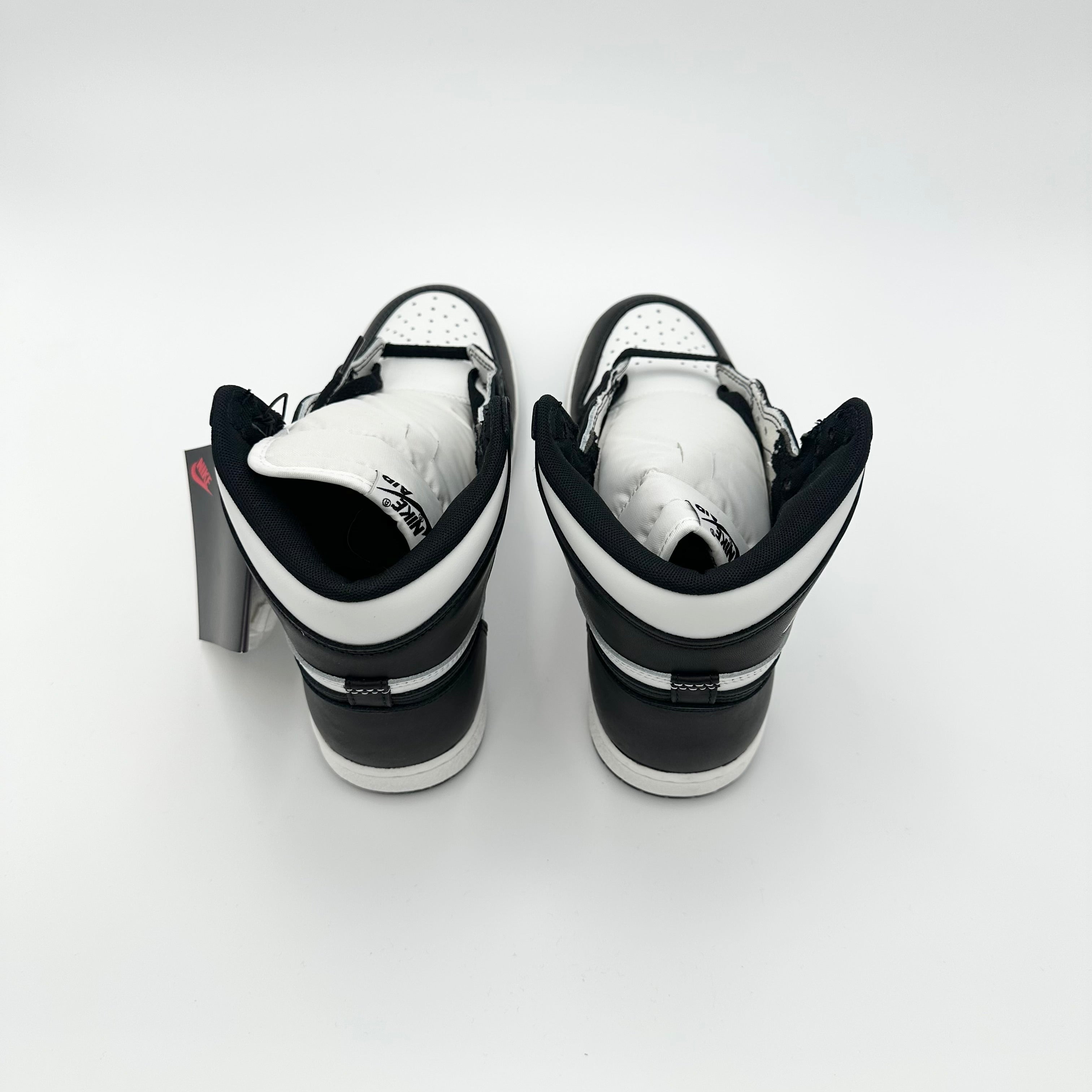 Pantofi Sport Air Jordan 1 Retro High 85 Black/White 2023 BQ4422-001