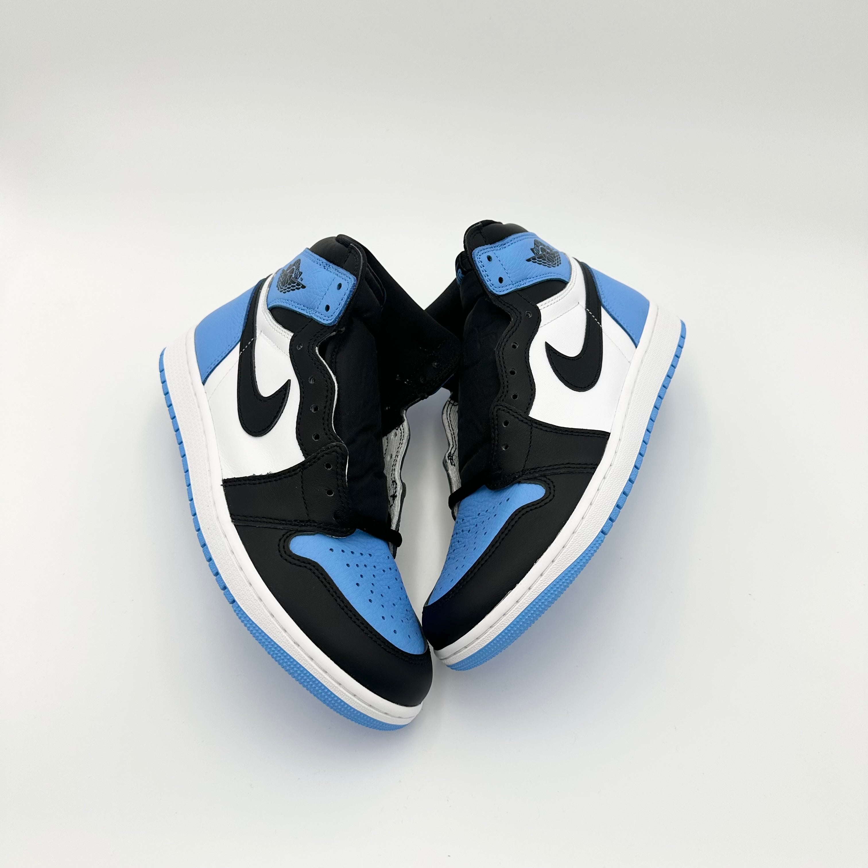 Pantofi Sport Air Jordan 1 Retro High UNC Toe Albastru DZ5485-400