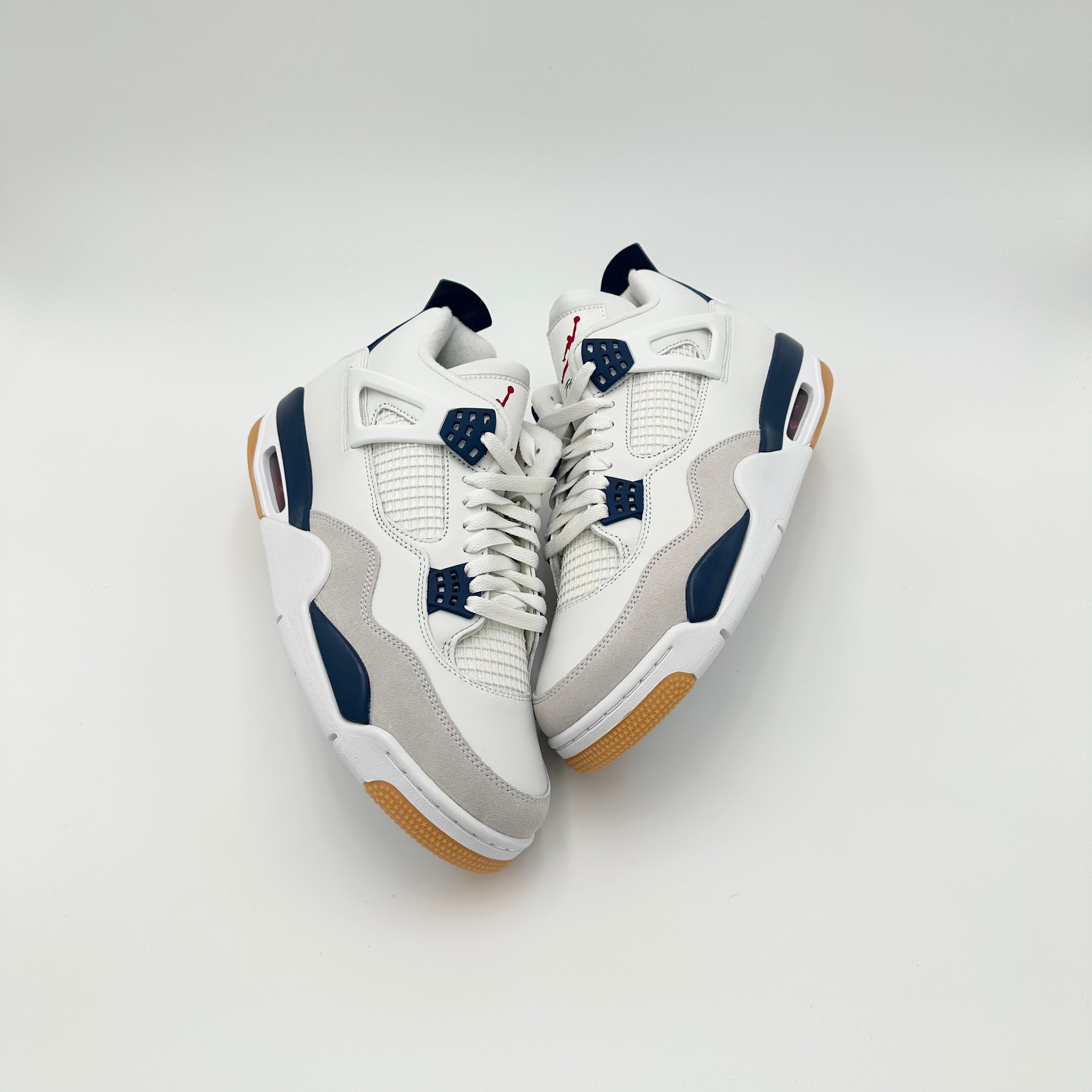Pantofi Sport Air Jordan 4 Retro SB Navy DR5415-100