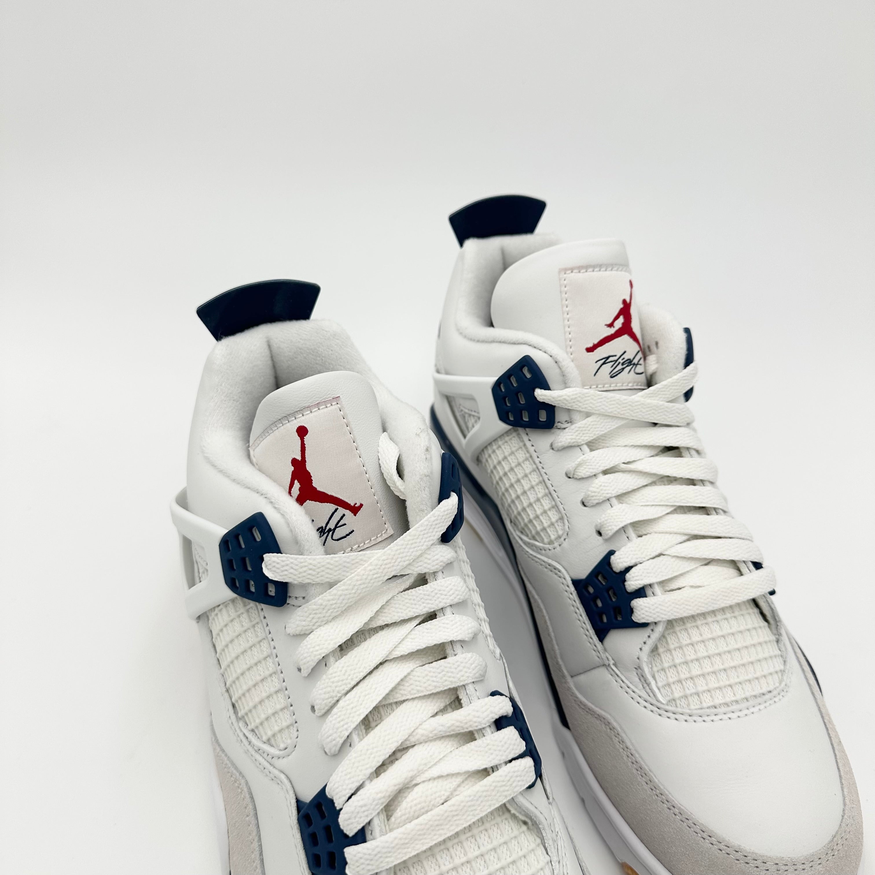 Pantofi Sport Air Jordan 4 Retro SB Navy DR5415-100