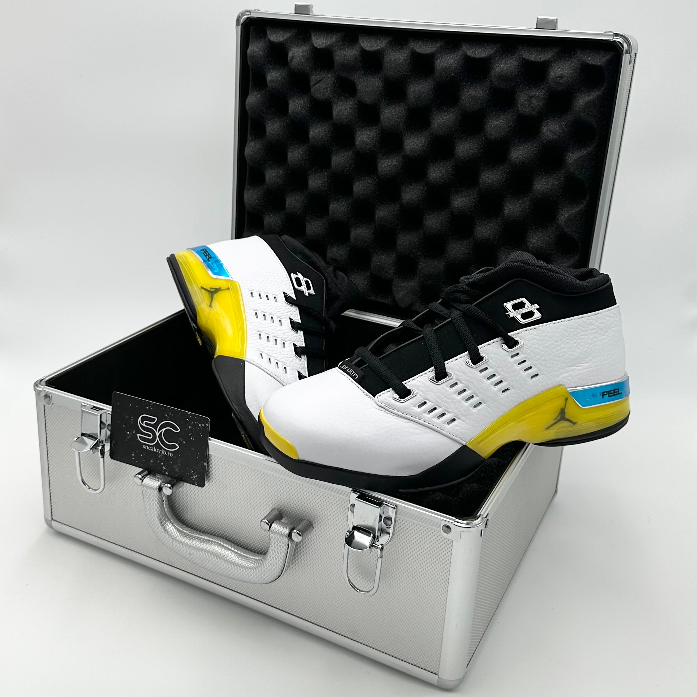 Pantofi Sport Air Jordan 17 Retro Low All-Star Lightning White Chrome Special Box FJ0395-100