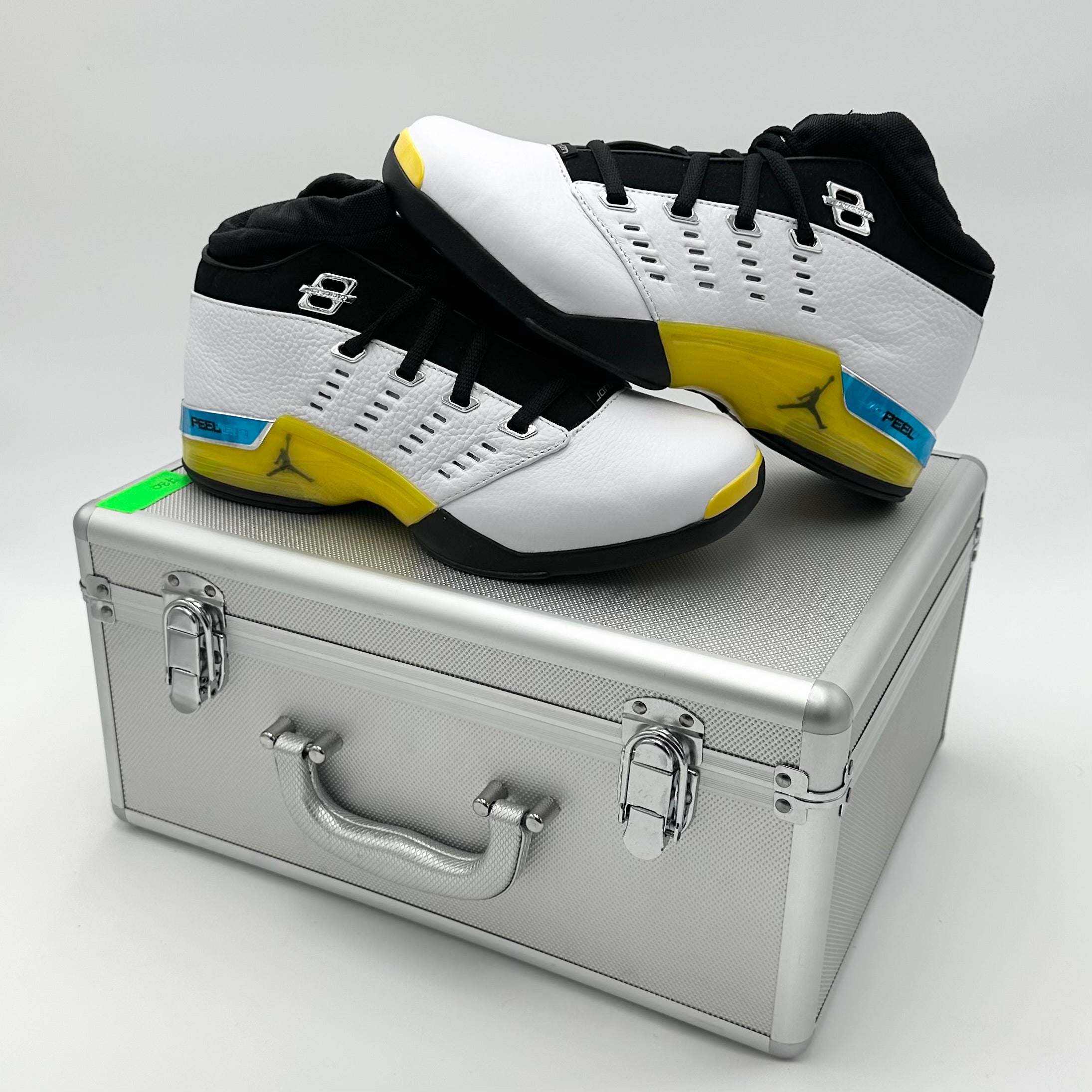 Pantofi Sport Air Jordan 17 Retro Low All-Star Lightning White Chrome Special Box FJ0395-100