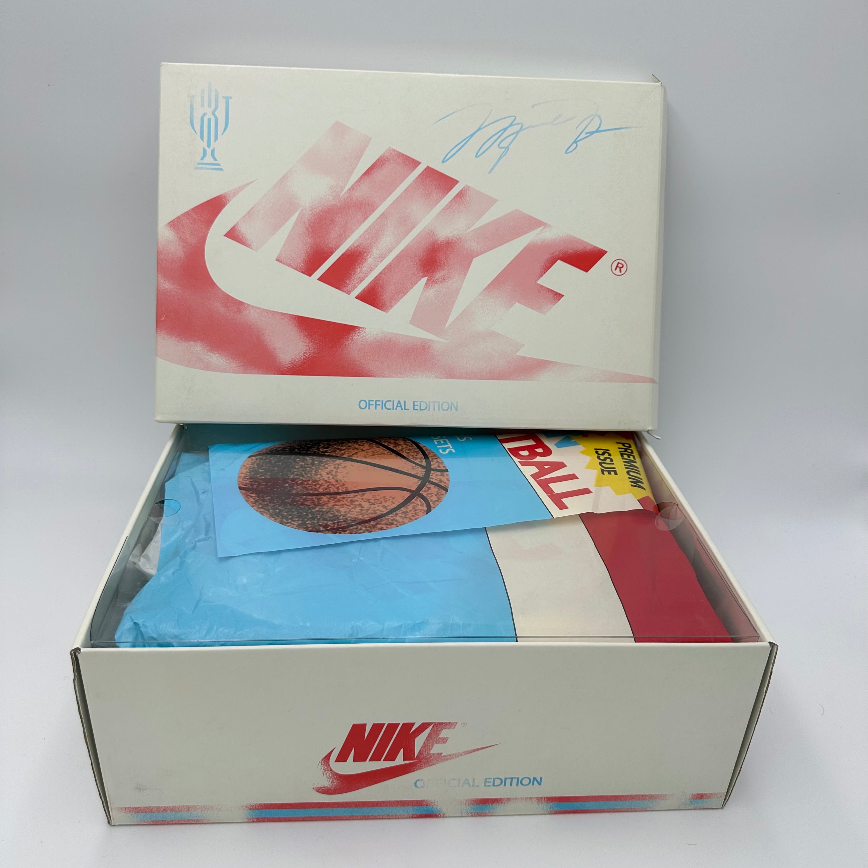 Pantofi Sport Air Jordan 1 Og Retro Low Trophy Room Away Special Edition FN0432-100