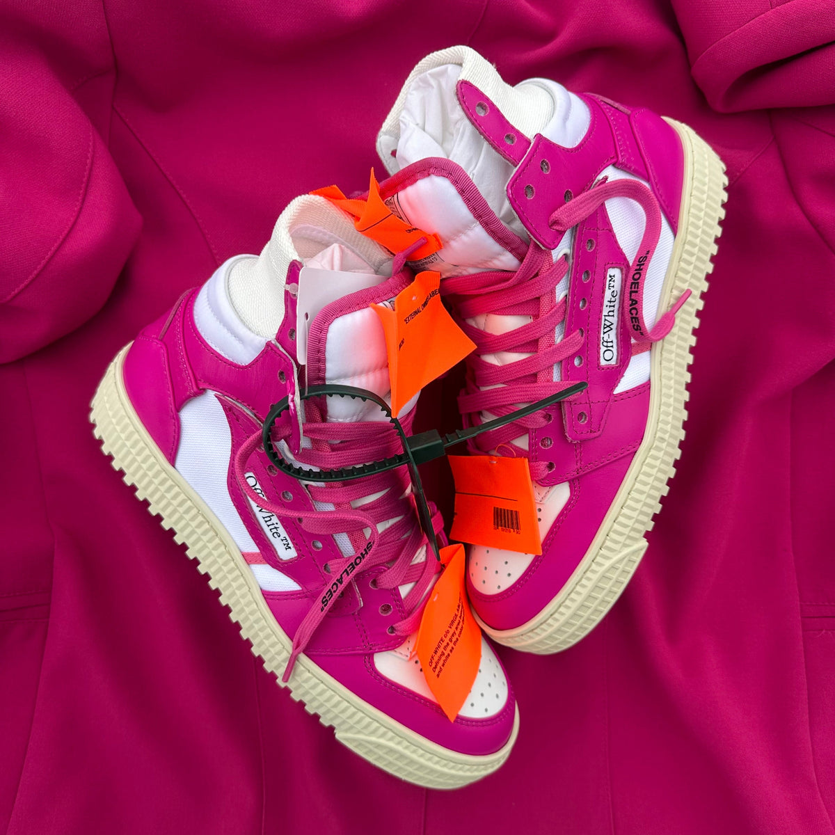 Pantofi Sport Off-White Off-Court 3.0 Fuchsia OWIA112S23LEA0010132