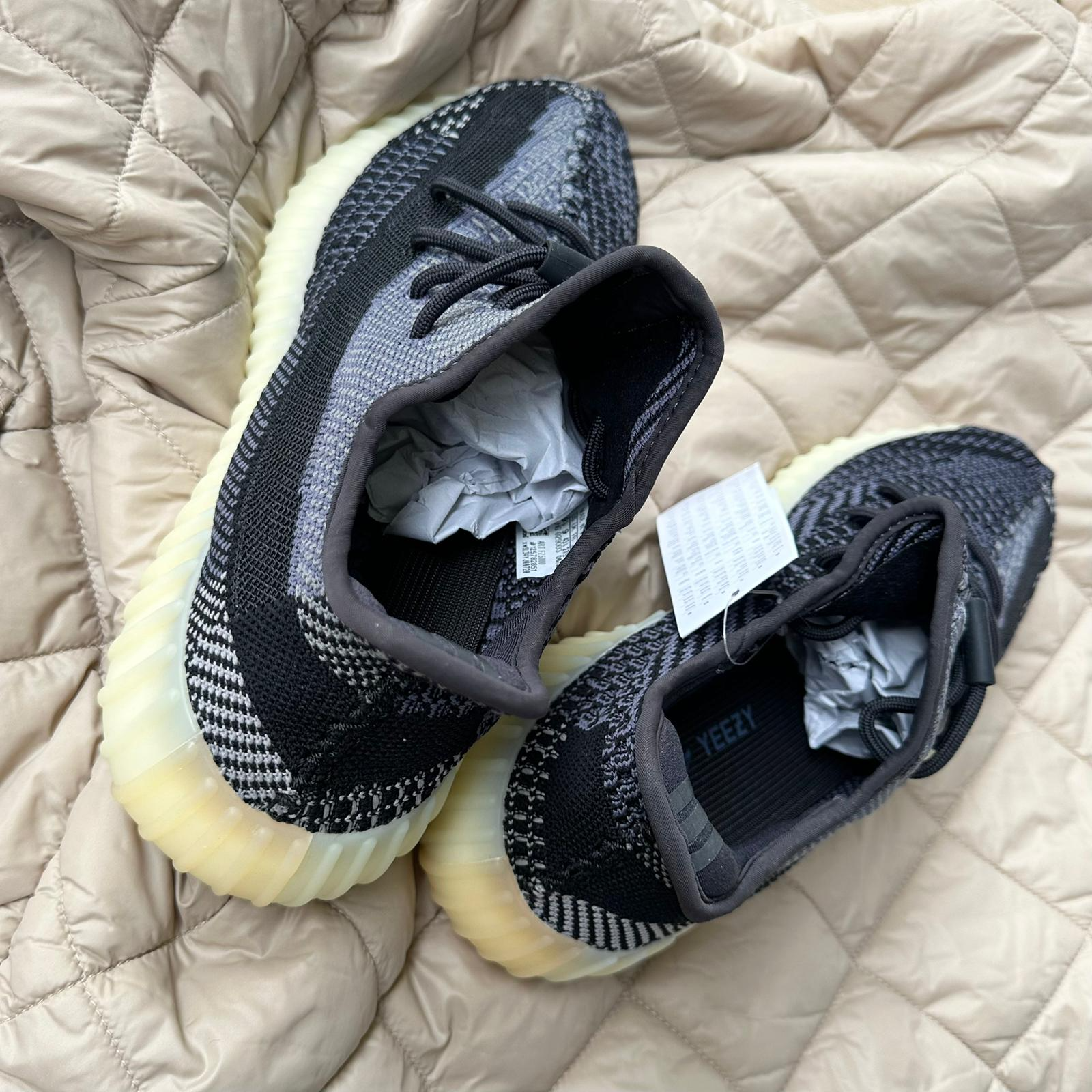 Pantof Sport Pantof Sport Yeezy Boost 350 V2 Carbon FZ5000