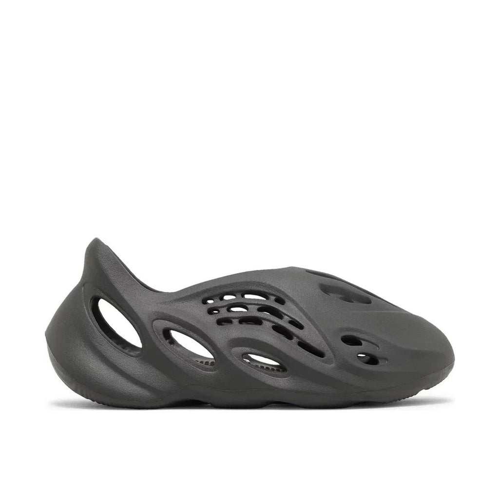 Pantofi Sport Yeezy Foam Runner Carbon IG5349