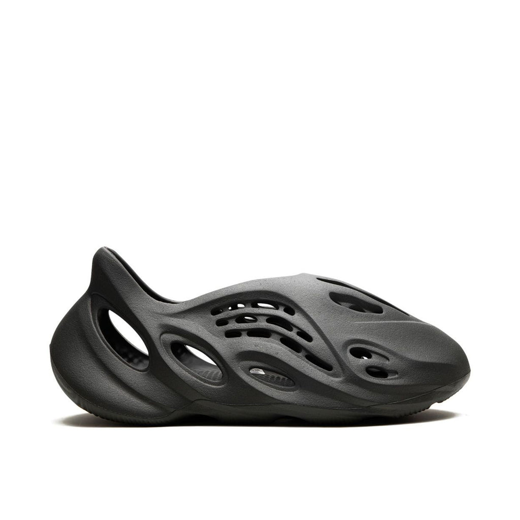 Pantofi Sport Yeezy Foam Runner Onyx Negru HP8739