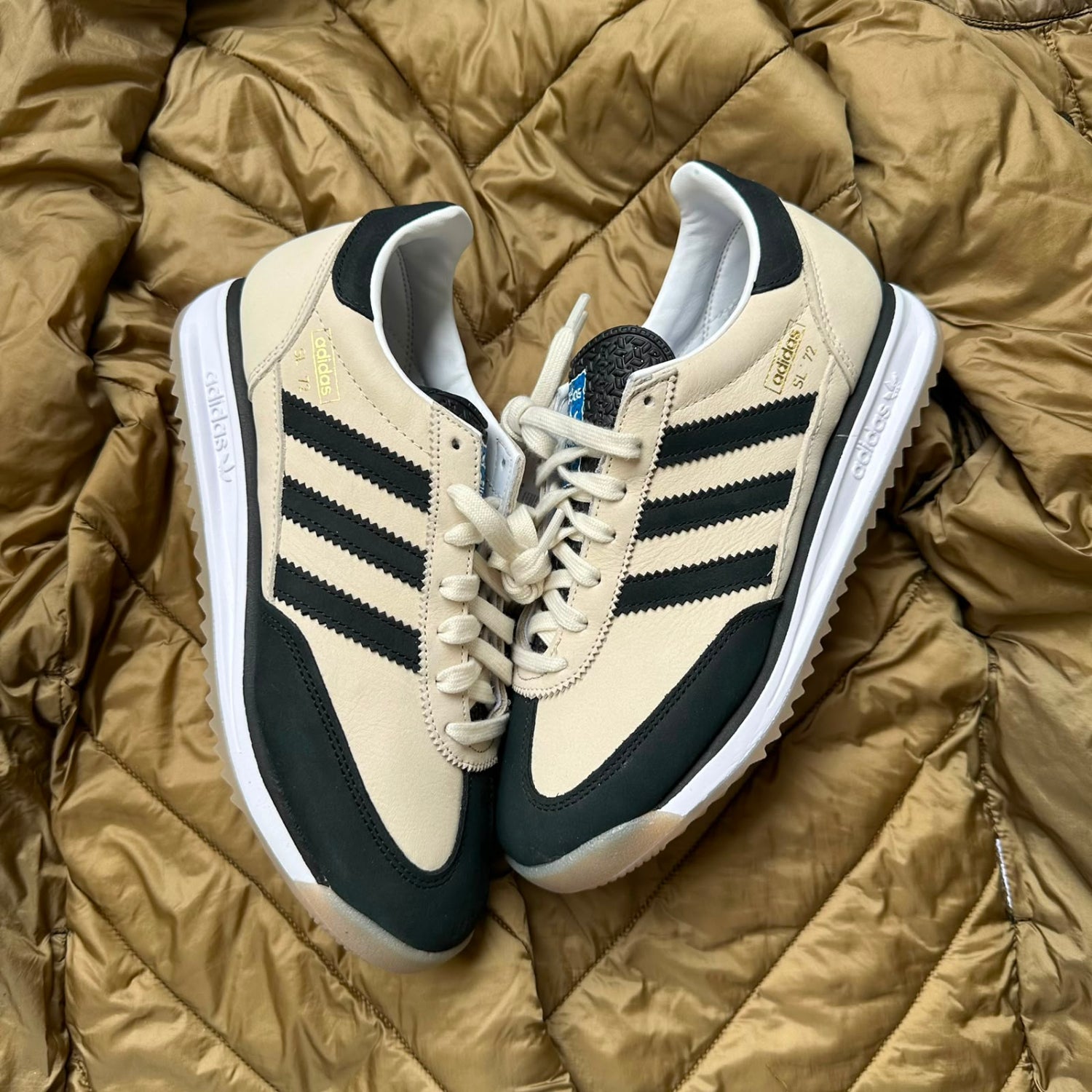 Pantofi Sport Adidas SL 72 Beige Black JR8848