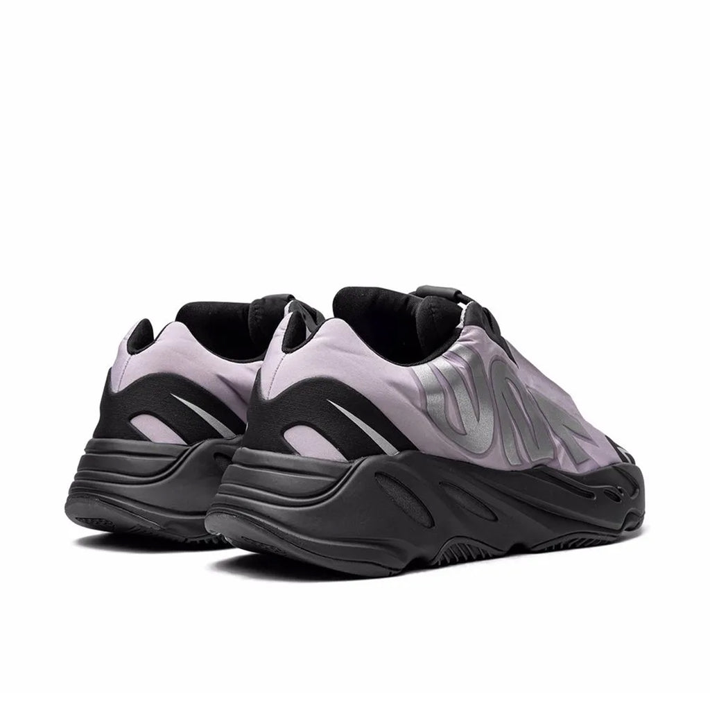 Pantofi Sport Yeezy Boost 700 MNVN Geode GW9526