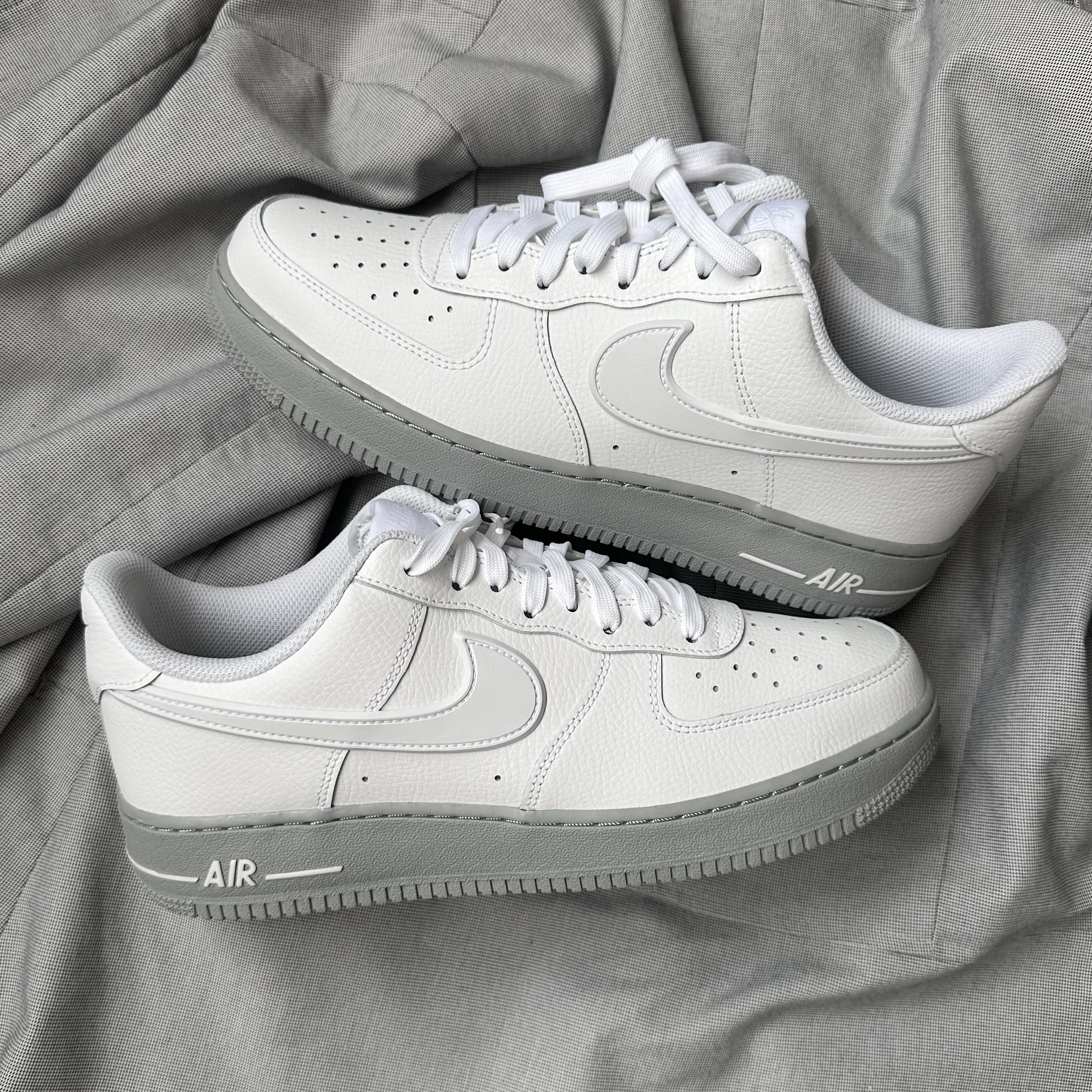 Pantofi Sport Nike Air Force 1 Low Rubber Swoosh HV6418-100