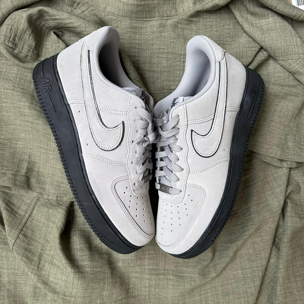 Pantofi Sport Nike Air Force 1 Low Grey Black Sole HQ1966-001
