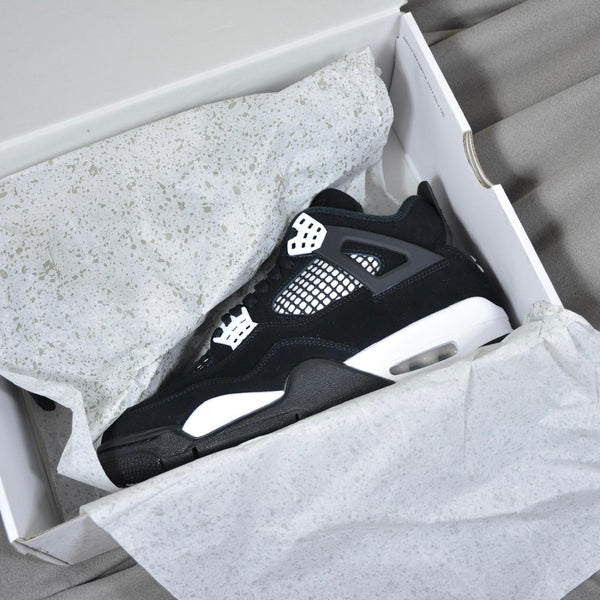 Pantofi Sport Air Jordan 4 Retro White Thunder
