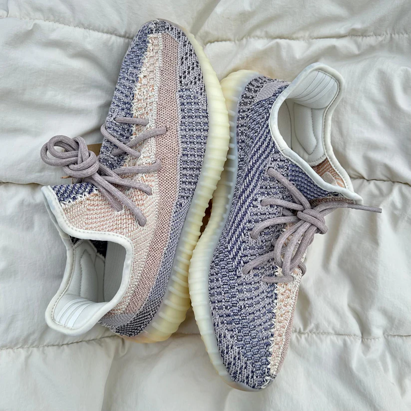 Pantofi Sport Yeezy Boost 350 V2 Ash Pearl  GY7658