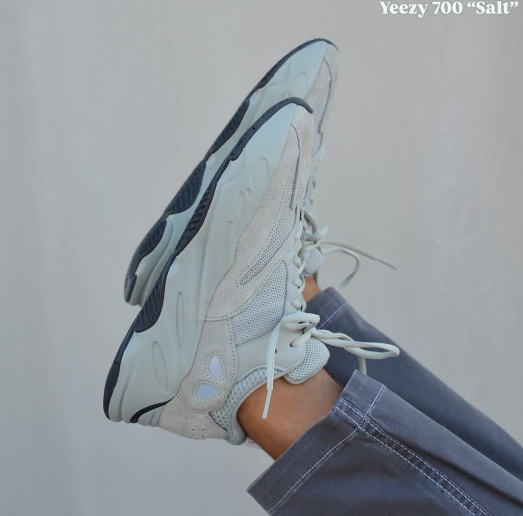 Pantofi Sport Yeezy Boost 700 Salt EG7487