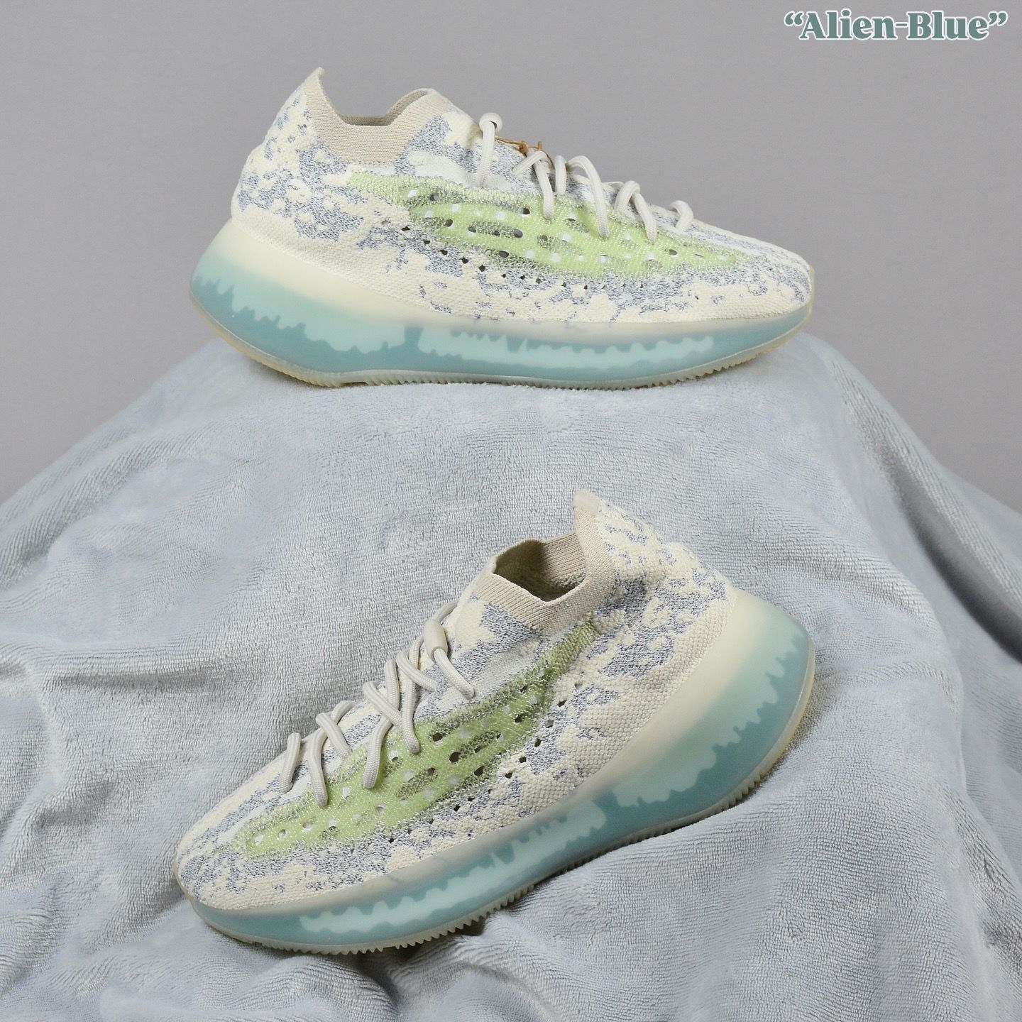Pantofi Sport Yeezy Boost 380 Alien Blue GW0304
