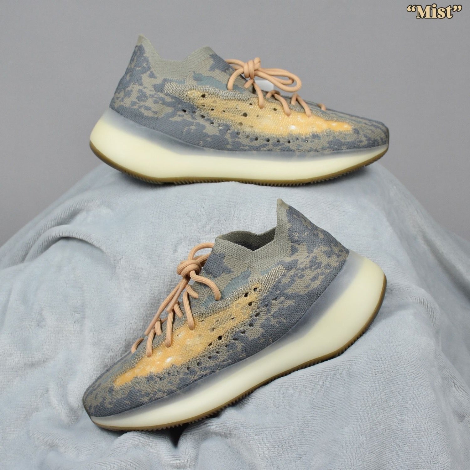 Pantofi Sport Yeezy Boost 380 Mist FX9764