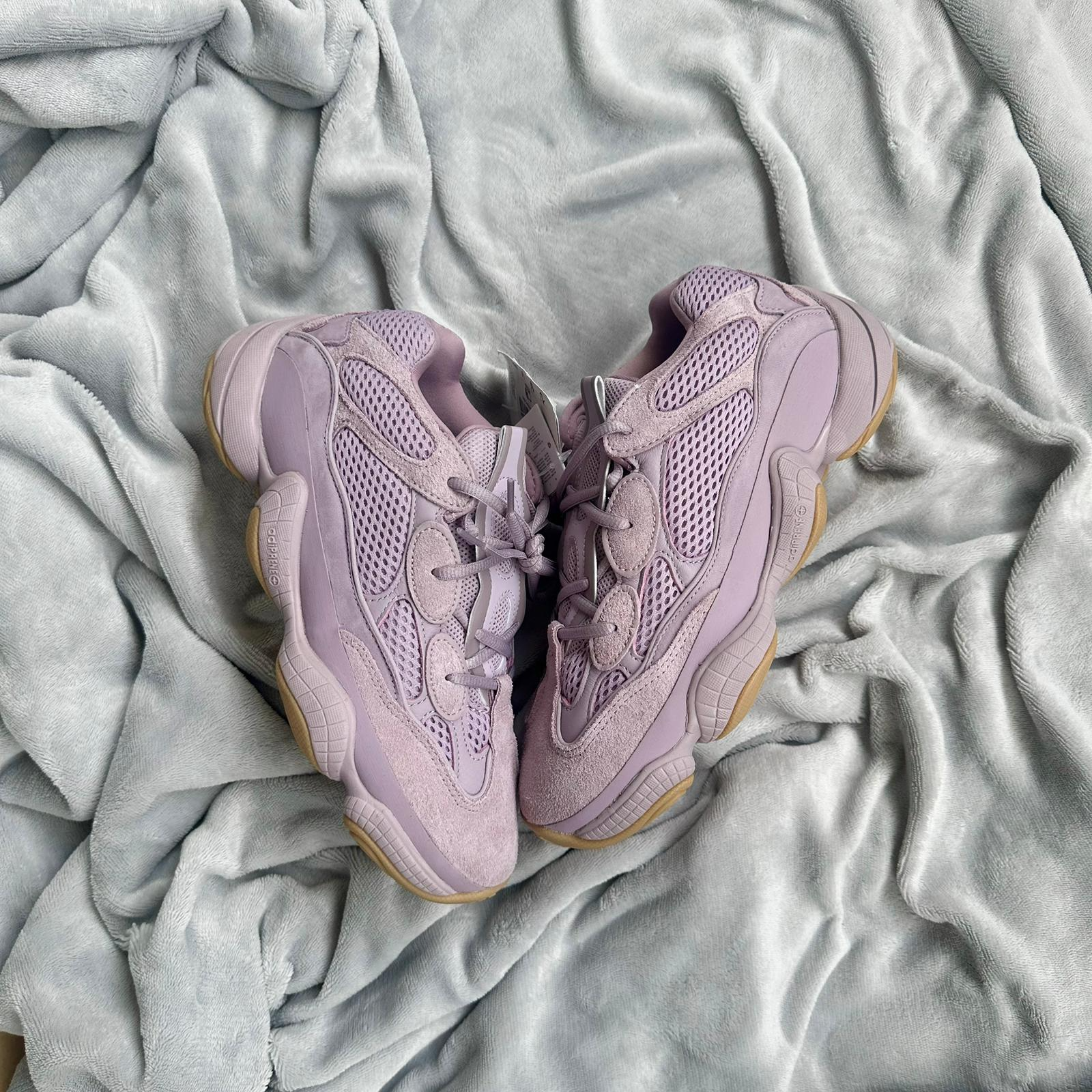 Pantofi Sport Yeezy 500 Soft Vision FW2656