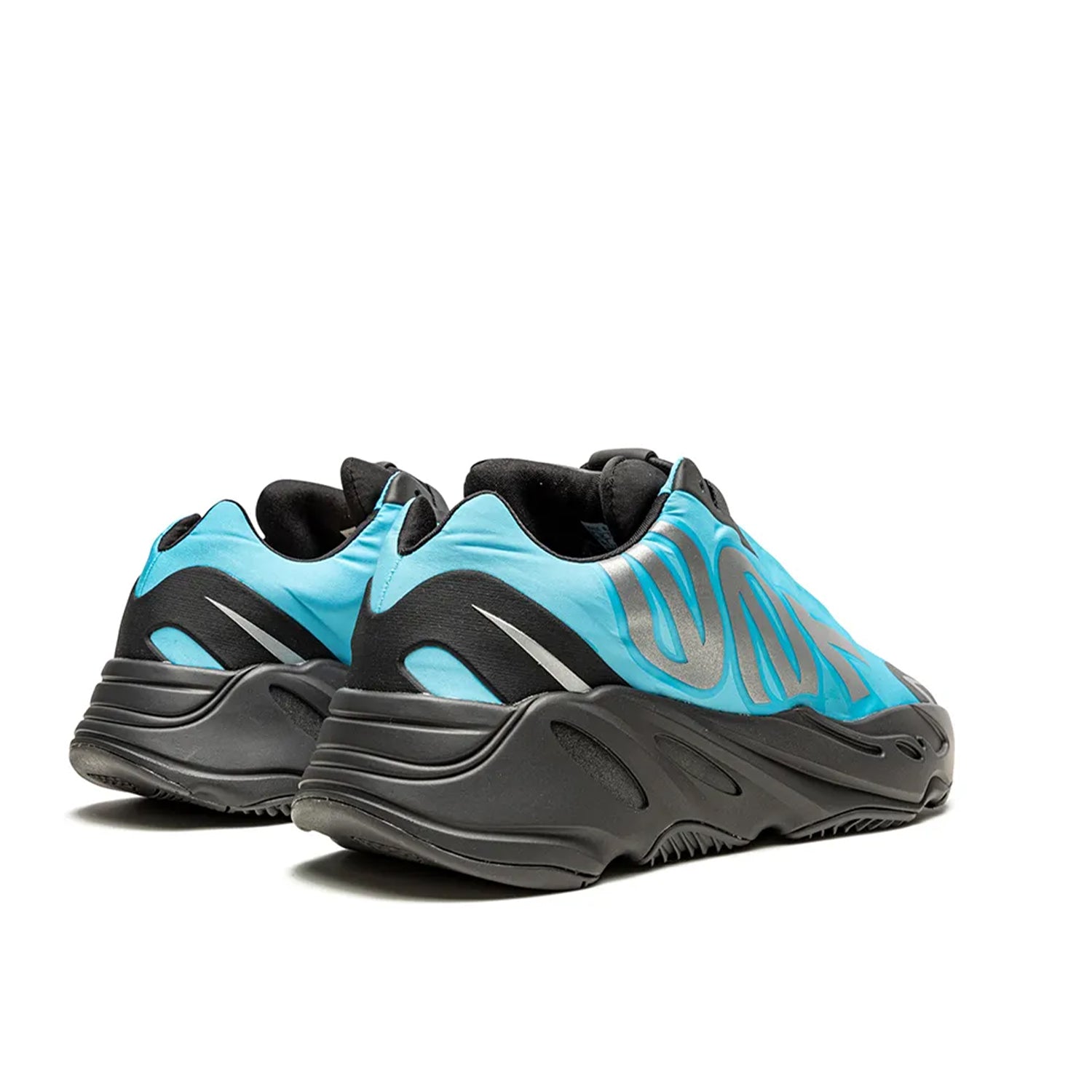 Pantofi Sport Yeezy Boost 700 MNVN Bright Cyan GZ3079