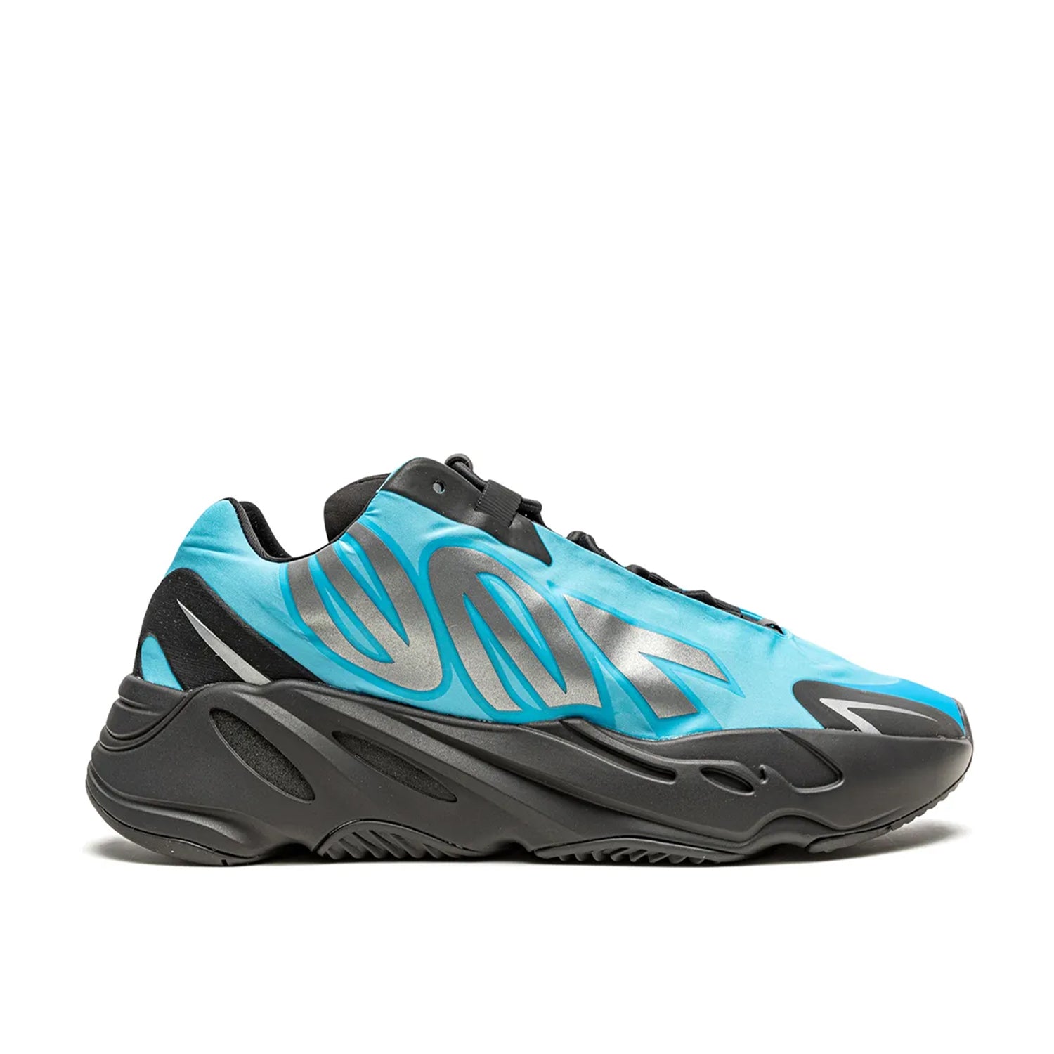 Pantofi Sport Yeezy Boost 700 MNVN Bright Cyan GZ3079