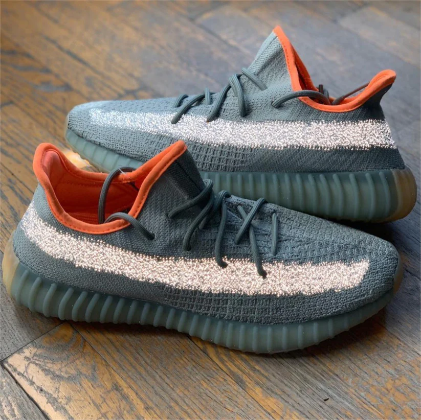 Pantofi Sport Yeezy 350 V2 Desert Sage  FX9035