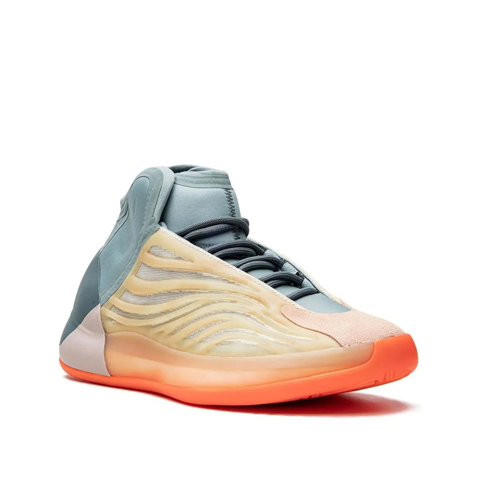 Pantofi Sport Yeezy Boost QNTM Hi-Res Coral HP6595